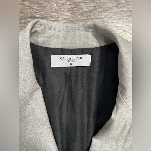 MM LaFleur Ross‎ Blazer in Light Gray Tropical Wool PLUS SIZE +1 - Picture 3 of 14